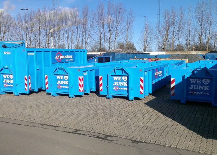 I dag skal det handle om, hvordan I kan leje en affaldscontainer og endda få et rigtig godt tilbud på det. Så læs med herind i dag, hvis det lyder som noget for dig.